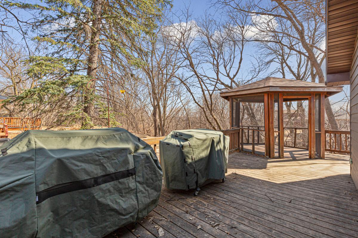 1121 Sunrise Drive, North Mankato, Minnesota image 11