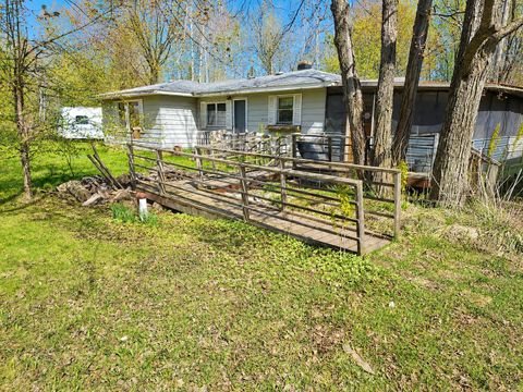 Homes For Sale - 11521 Blackwood Road<br/> Saint Louis County, Floodwood, MN 55736