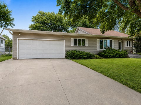 Homes For Sale - 127 Higbie Avenue<br/> Minnesota Lake, MN 56068