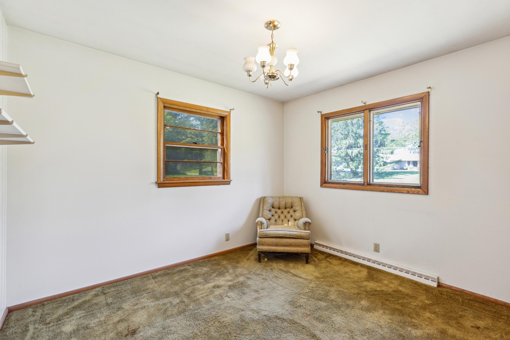 1210 Pineview Lane, Minneapolis, Minnesota image 16