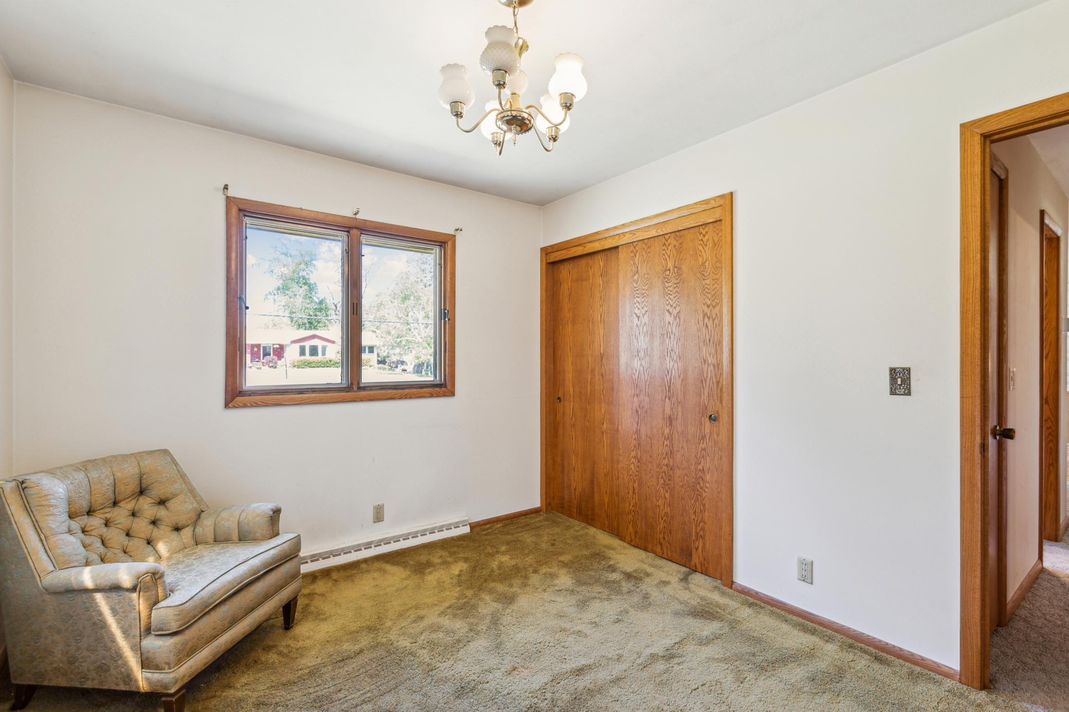 1210 Pineview Lane, Minneapolis, Minnesota image 17