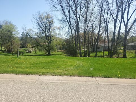 Vacant Land For Sale - TBD Thomas Drive<br/> Winona County, Rollingstone, MN 55969