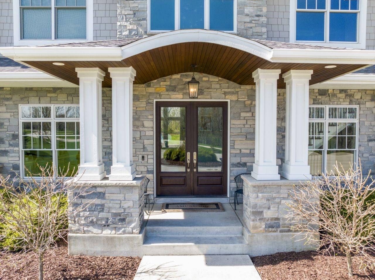 5422 Cherry Woods Lane, Rochester, Minnesota image 3