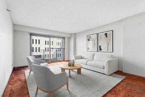 Condo For Sale - 121 Washington Avenue<br/> Minneapolis, MN 55401