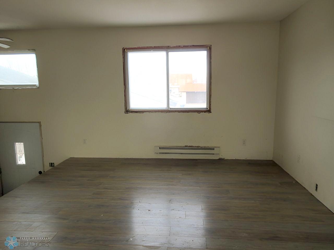 West Fargo, North Dakota 58078, United States, 2 Bedrooms Bedrooms, ,1 BathroomBathrooms,Residential,Pending,11931