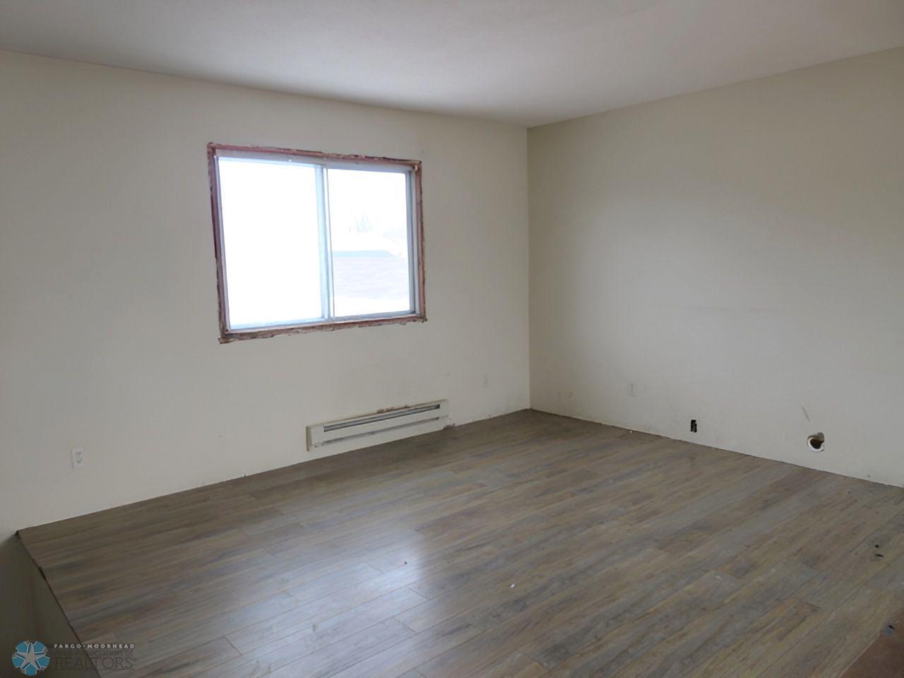 West Fargo, North Dakota 58078, United States, 2 Bedrooms Bedrooms, ,1 BathroomBathrooms,Residential,Pending,11931