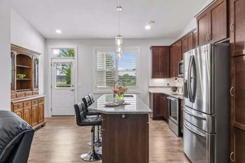 Townhouse For Sale - 13650 Bronze Parkway<br/> Rosemount, MN 55068