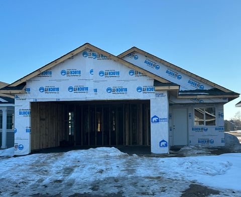 Homes For Sale - 720 Cherrywood Lane<br/> Isanti County, Isanti, MN 55040