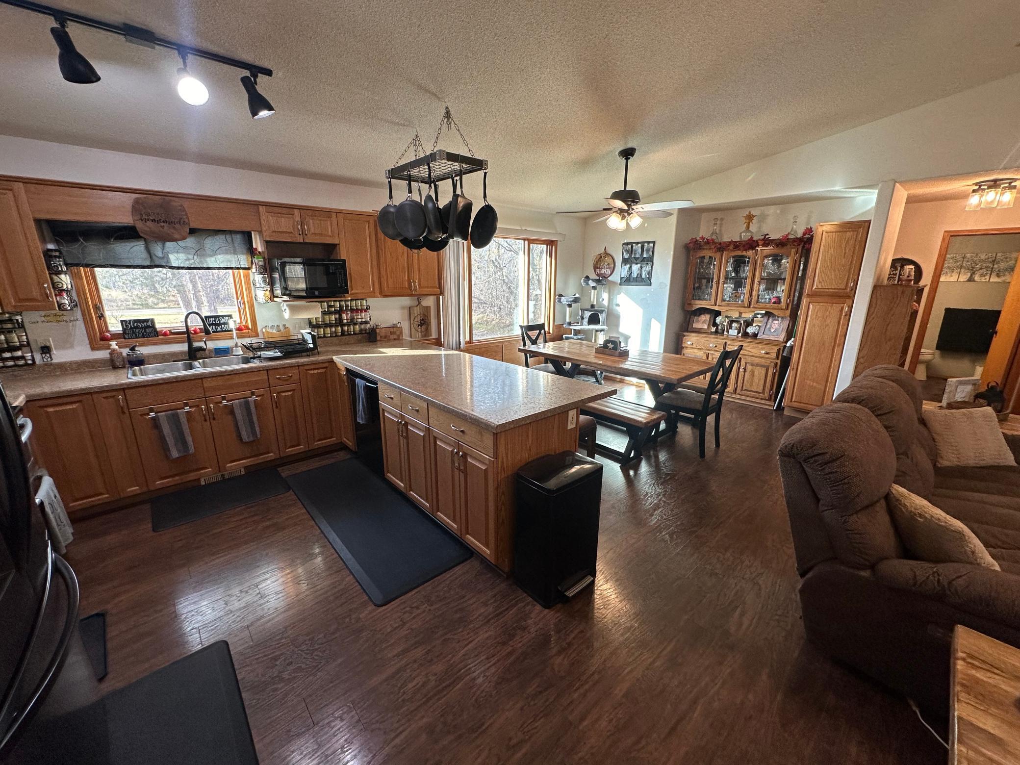 30468 600th Avenue, Warroad, Minnesota image 18