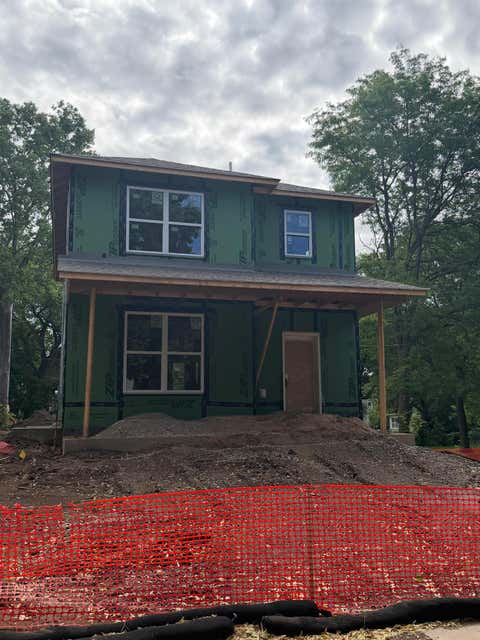 Homes For Sale - 1400 Morgan Avenue<br/> Hennepin County, Minneapolis, MN 55411