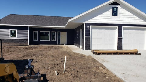 Homes For Sale - 1007 8th Avenue<br/> Otter Tail County, Perham, MN 56573