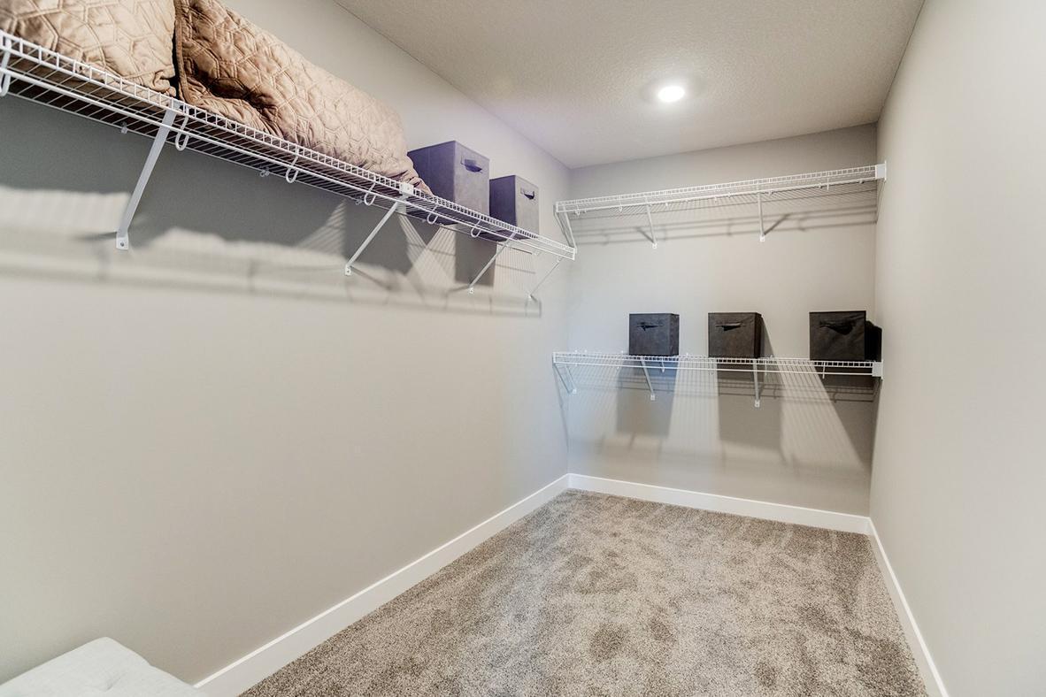 23639 Ashbury Drive, Rogers, Minnesota image 15