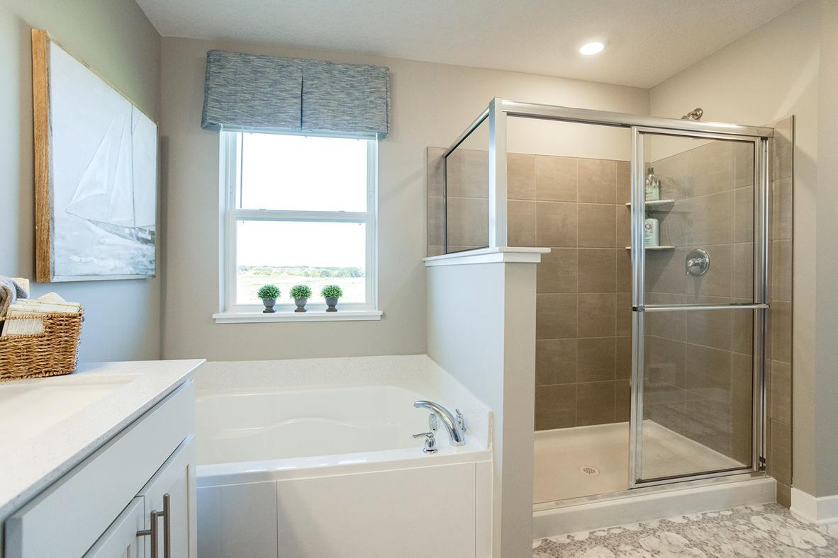 23639 Ashbury Drive, Rogers, Minnesota image 14