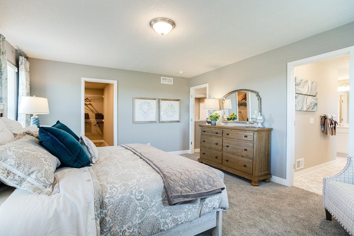 23639 Ashbury Drive, Rogers, Minnesota image 13