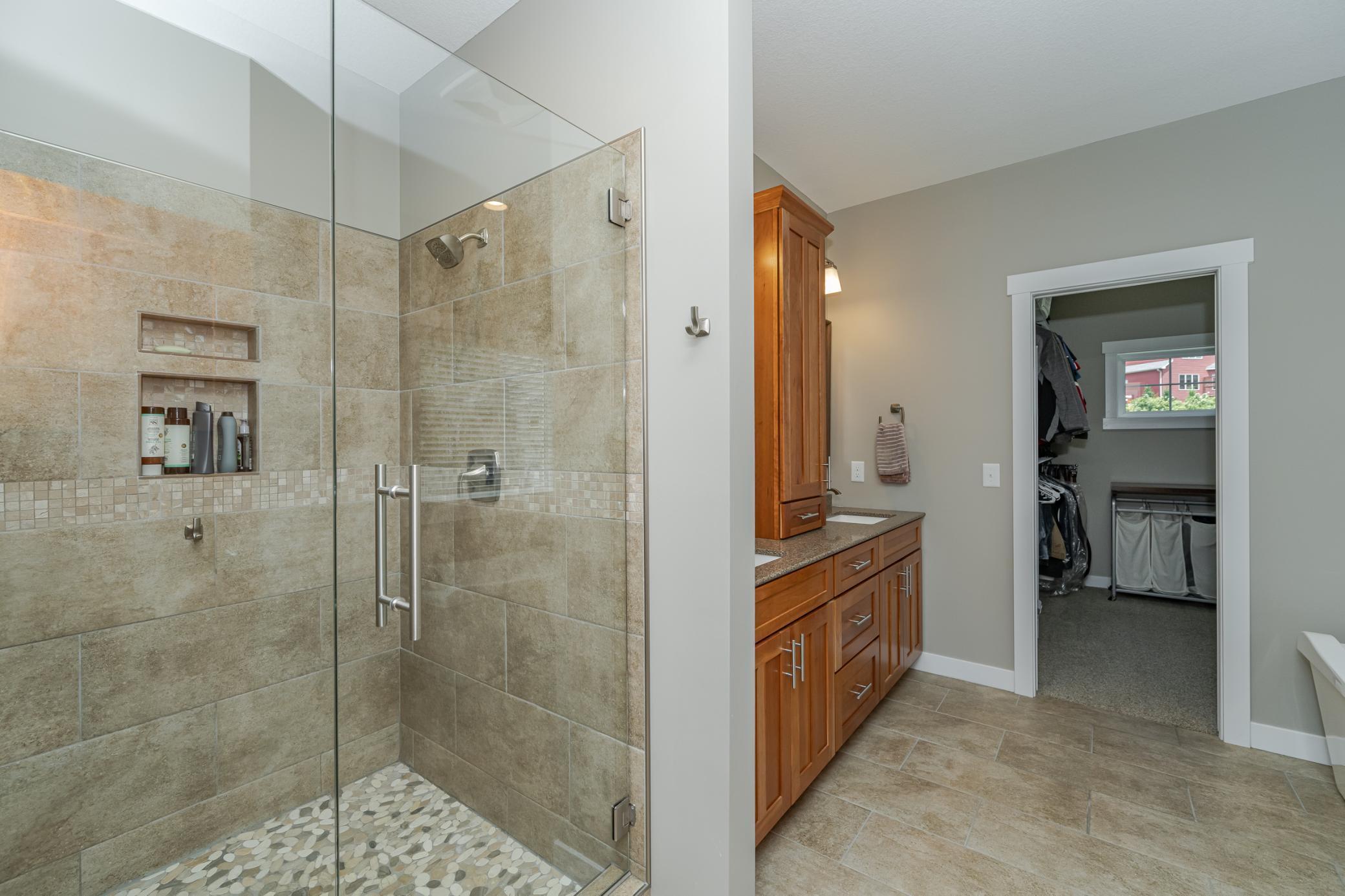 1658 Echo Ridge Street, Rochester, Minnesota image 13