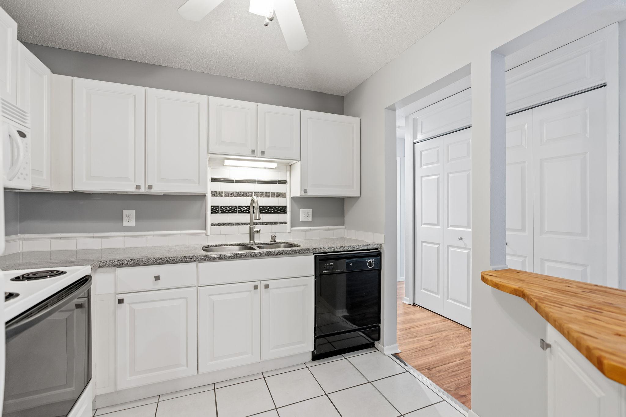 3425 Golfview Drive #308, Eagan, Minnesota image 10