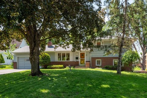 Homes For Sale - 6305 Maloney Avenue<br/> Edina, MN 55343