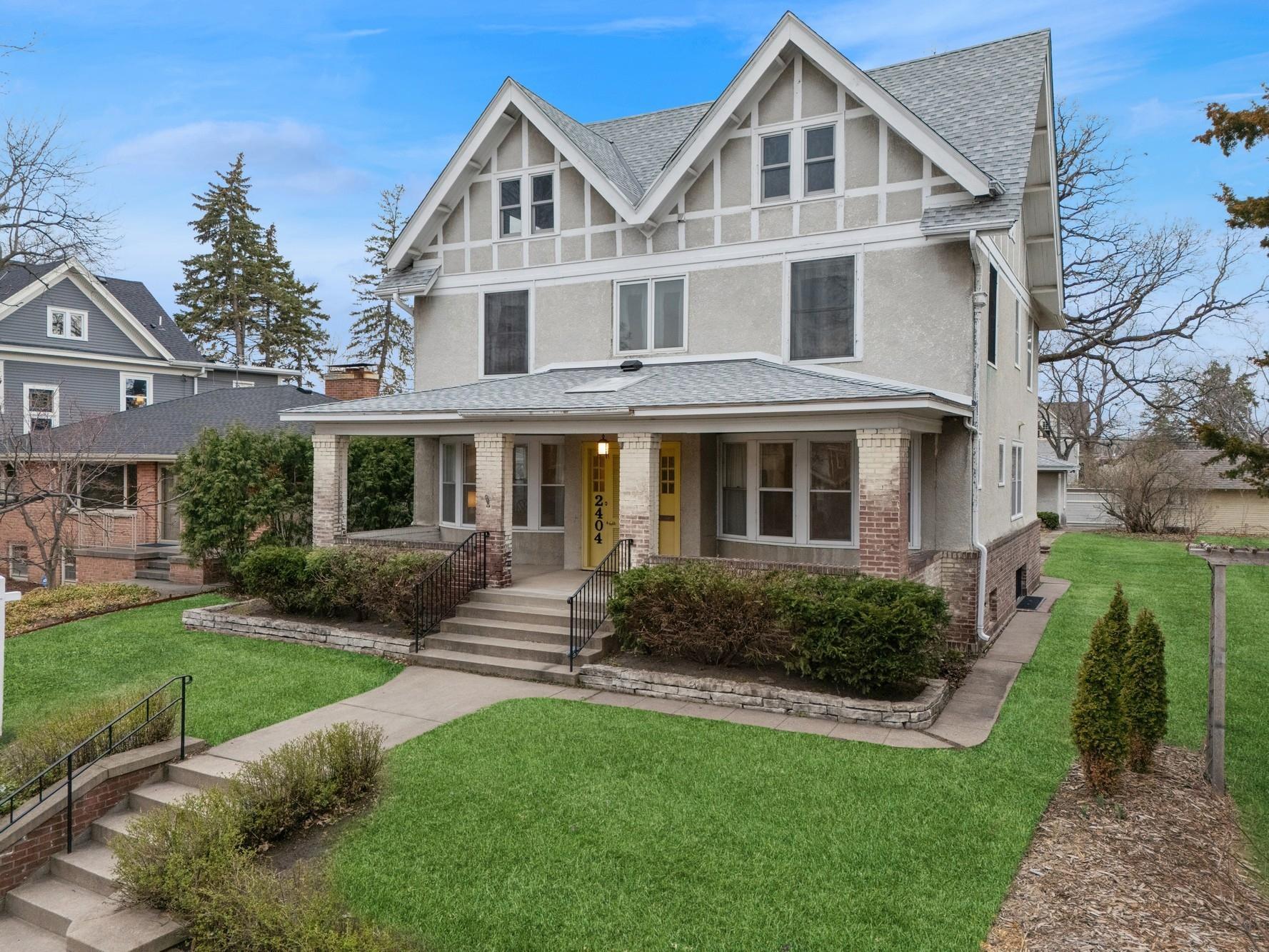 2404 Lake Place, Minneapolis, Minnesota image 1