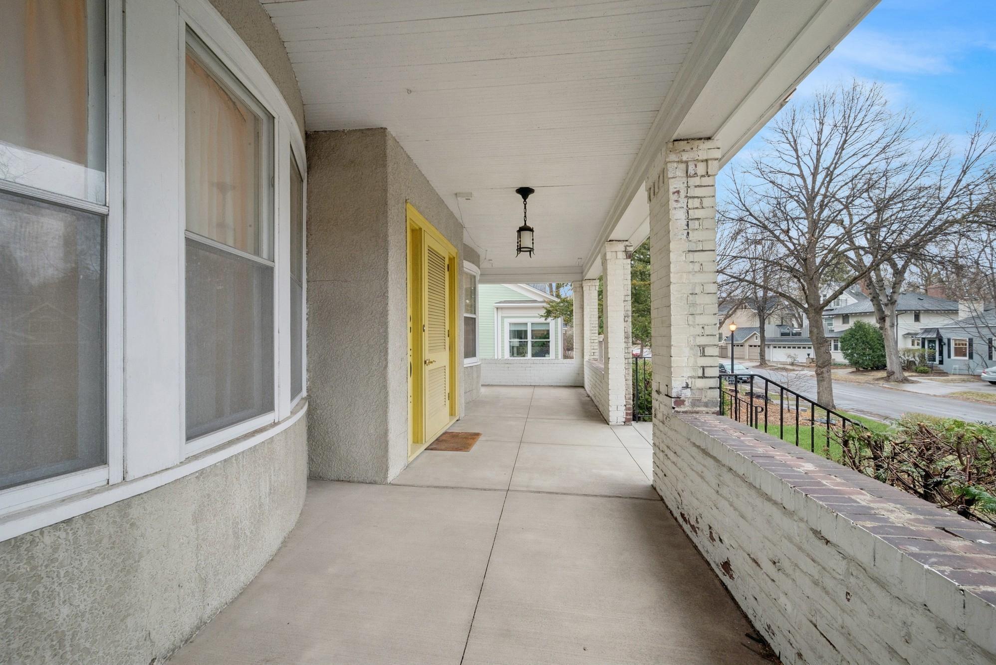 2404 Lake Place, Minneapolis, Minnesota image 18