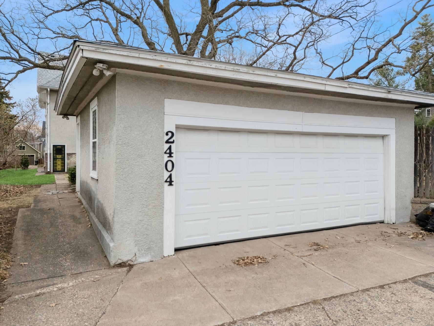 2404 Lake Place, Minneapolis, Minnesota image 20