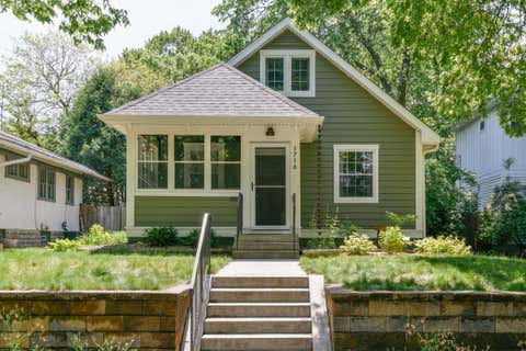 Homes For Sale - 1716 Juliet Avenue<br/> Saint Paul, MN 55105
