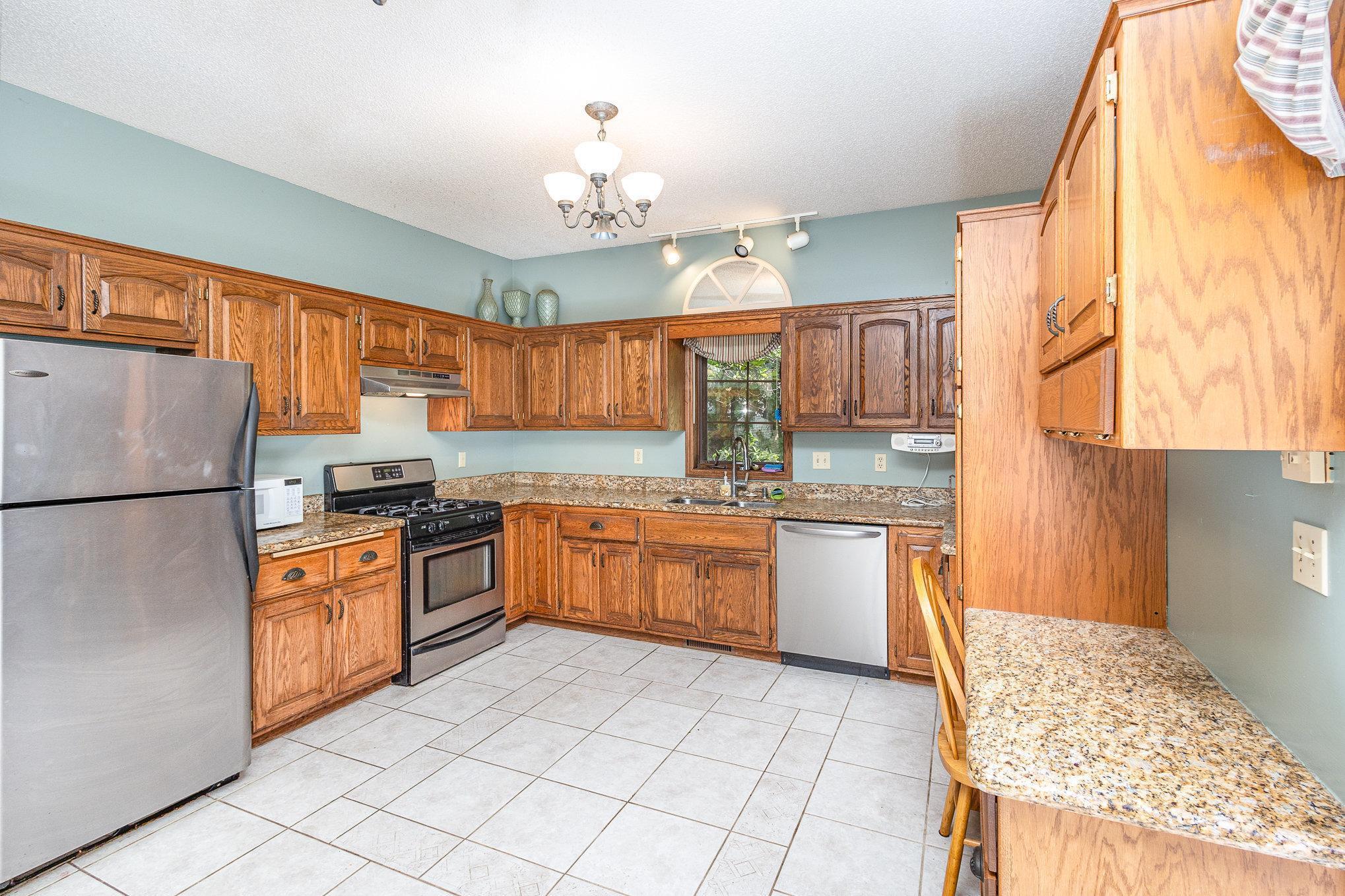 5462 Golfview Circle, Saint Paul, Minnesota image 14