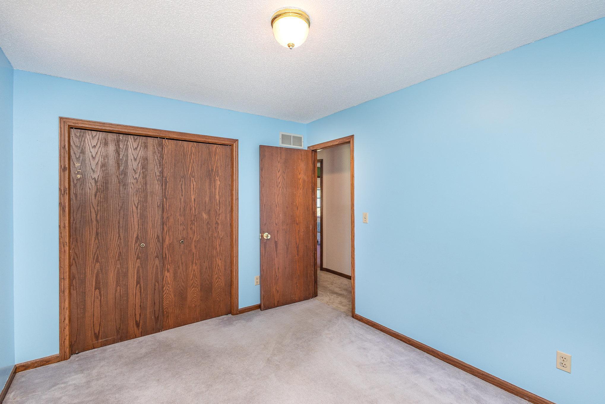5462 Golfview Circle, Saint Paul, Minnesota image 18