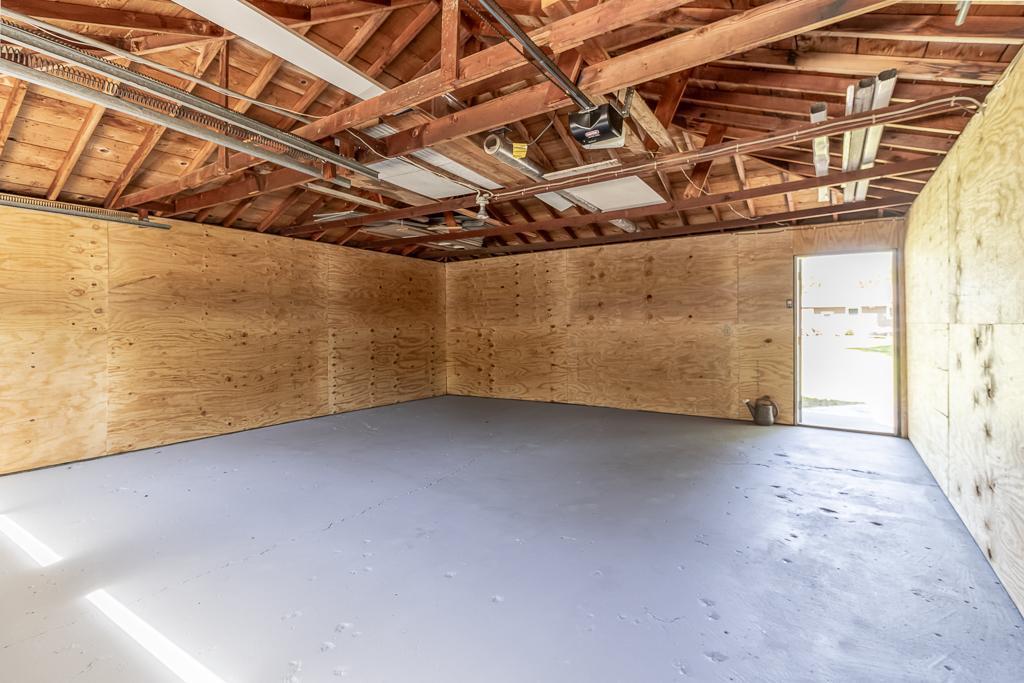 355 N Lexington Avenue, Le Center, Minnesota image 39