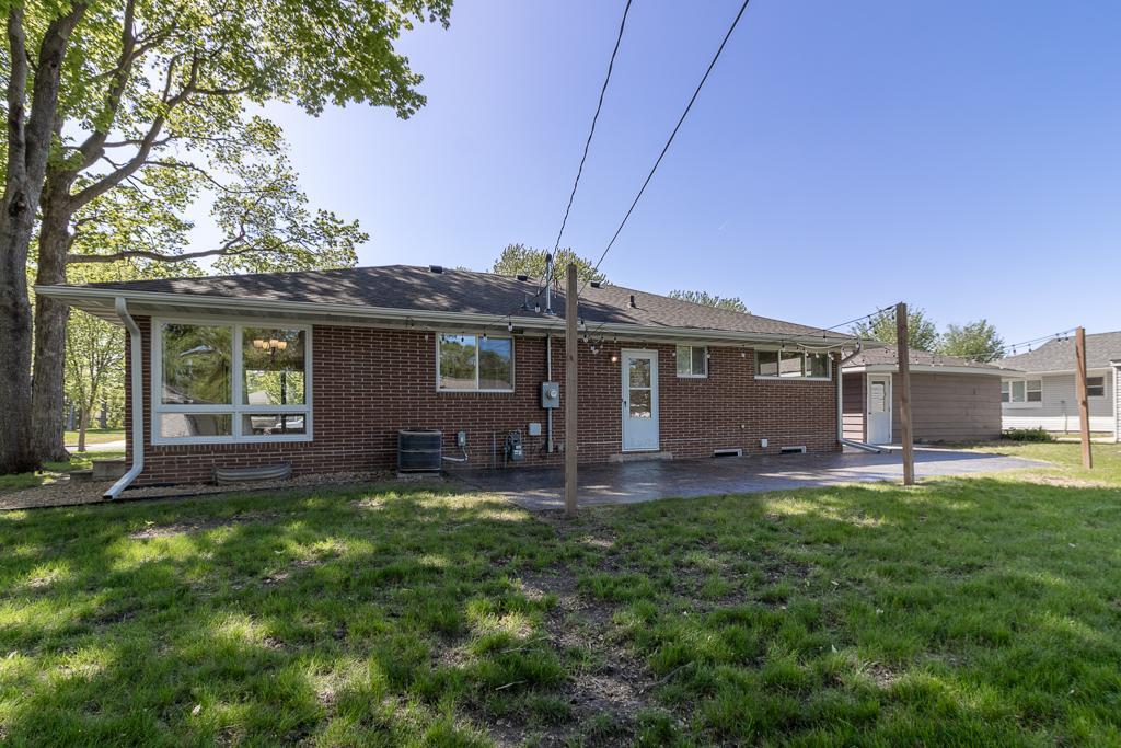355 N Lexington Avenue, Le Center, Minnesota image 36