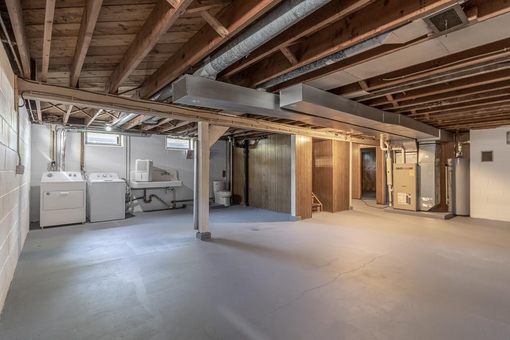 355 N Lexington Avenue, Le Center, Minnesota image 32