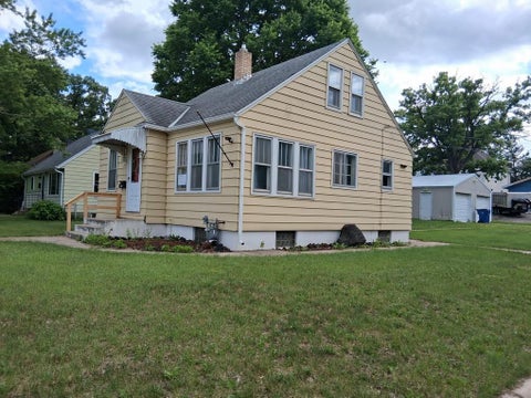 Homes For Sale - 535 5th Avenue<br/> Saint Cloud, MN 56304