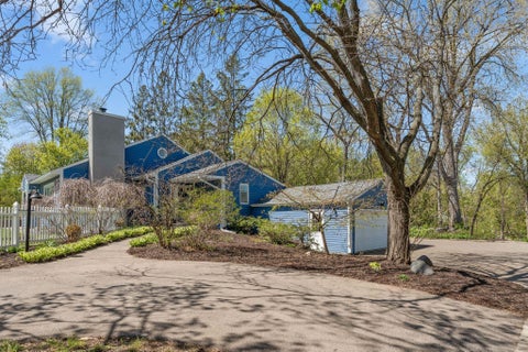 Homes For Sale - 3200 Highland Avenue<br/> Hennepin County, Wayzata, MN 55391