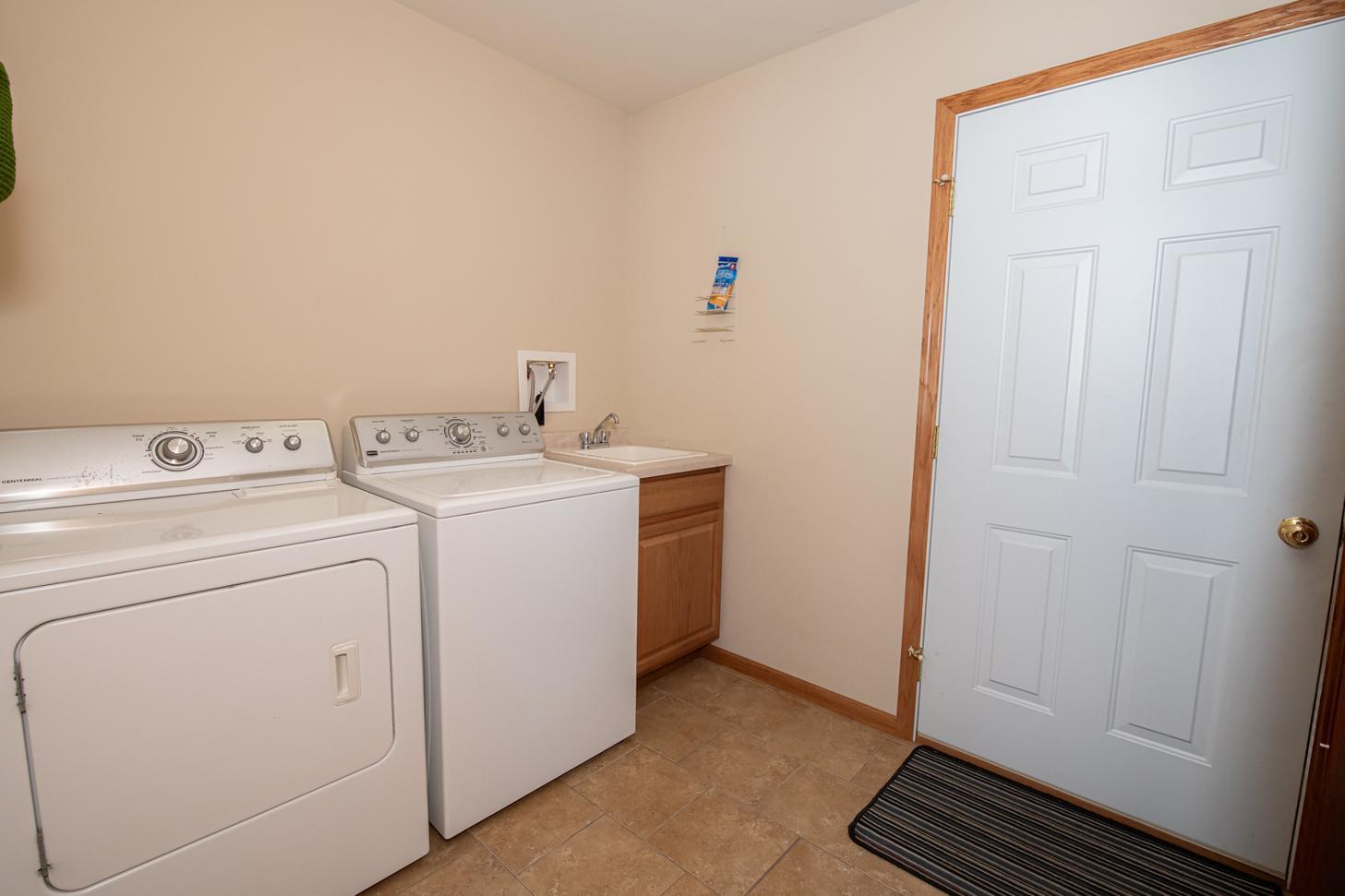 3525 W 7th Street #A, Winona, Minnesota image 21