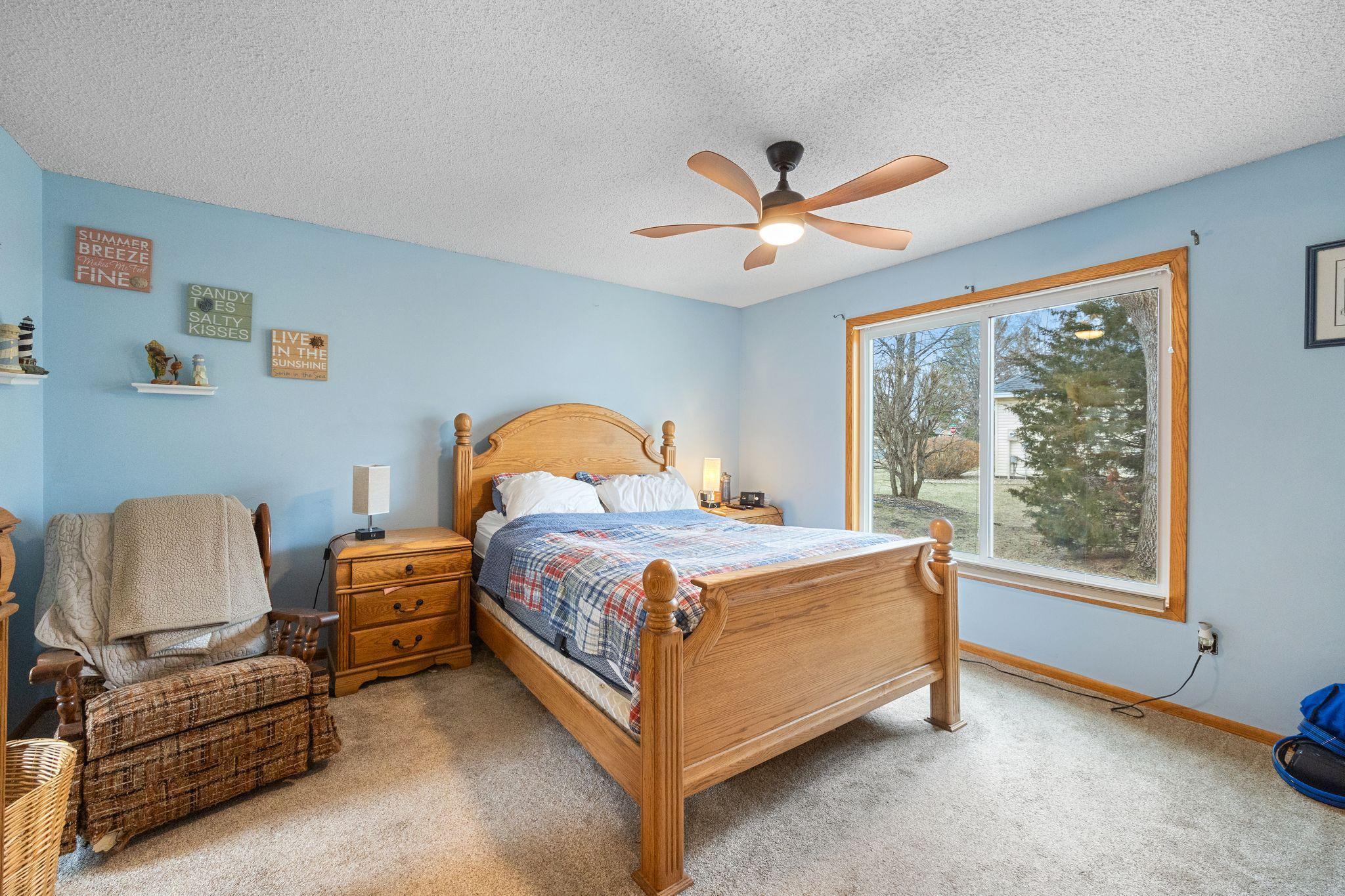 10326 Lee Drive, Eden Prairie, Minnesota image 21