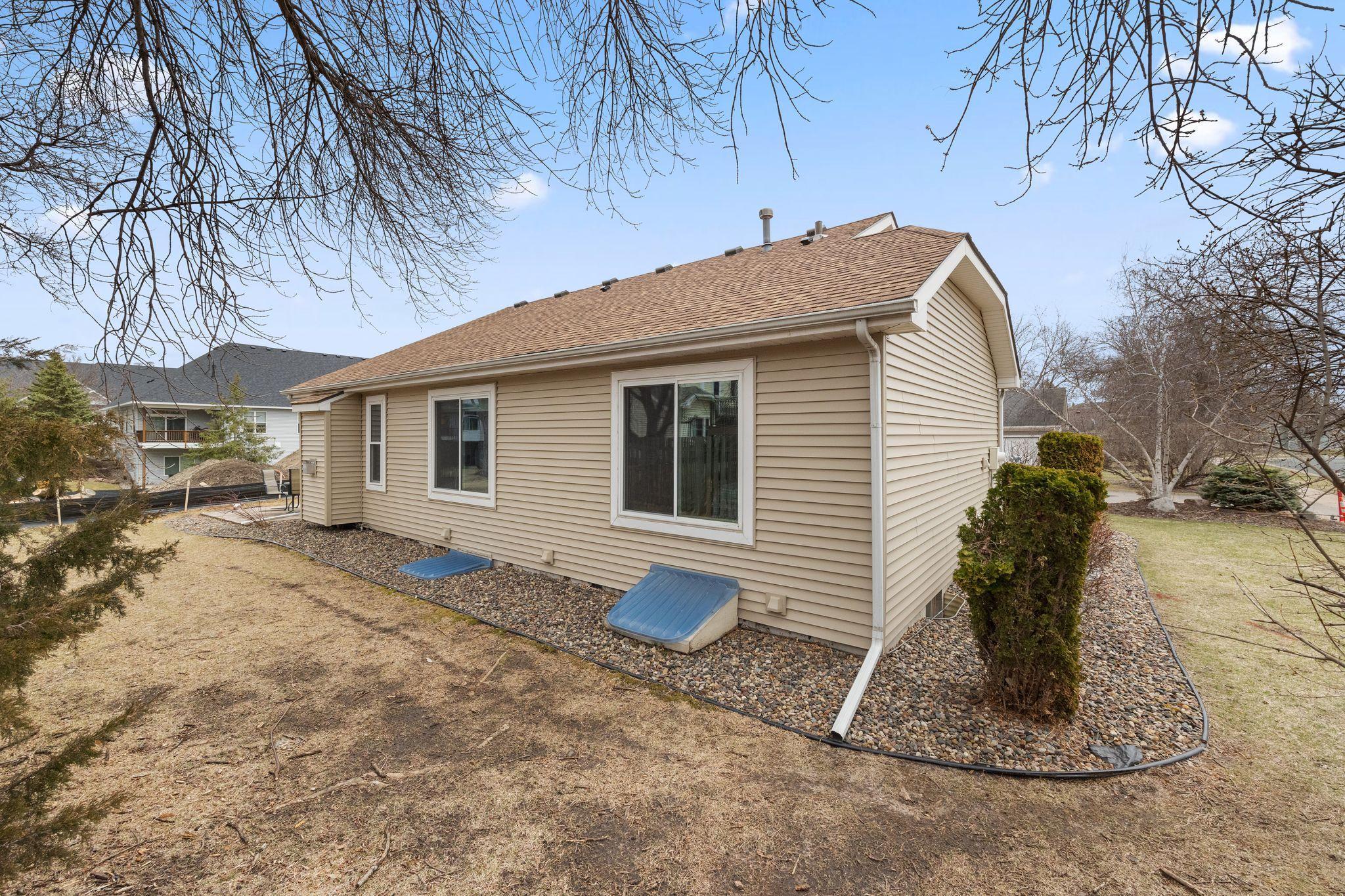 10326 Lee Drive, Eden Prairie, Minnesota image 41
