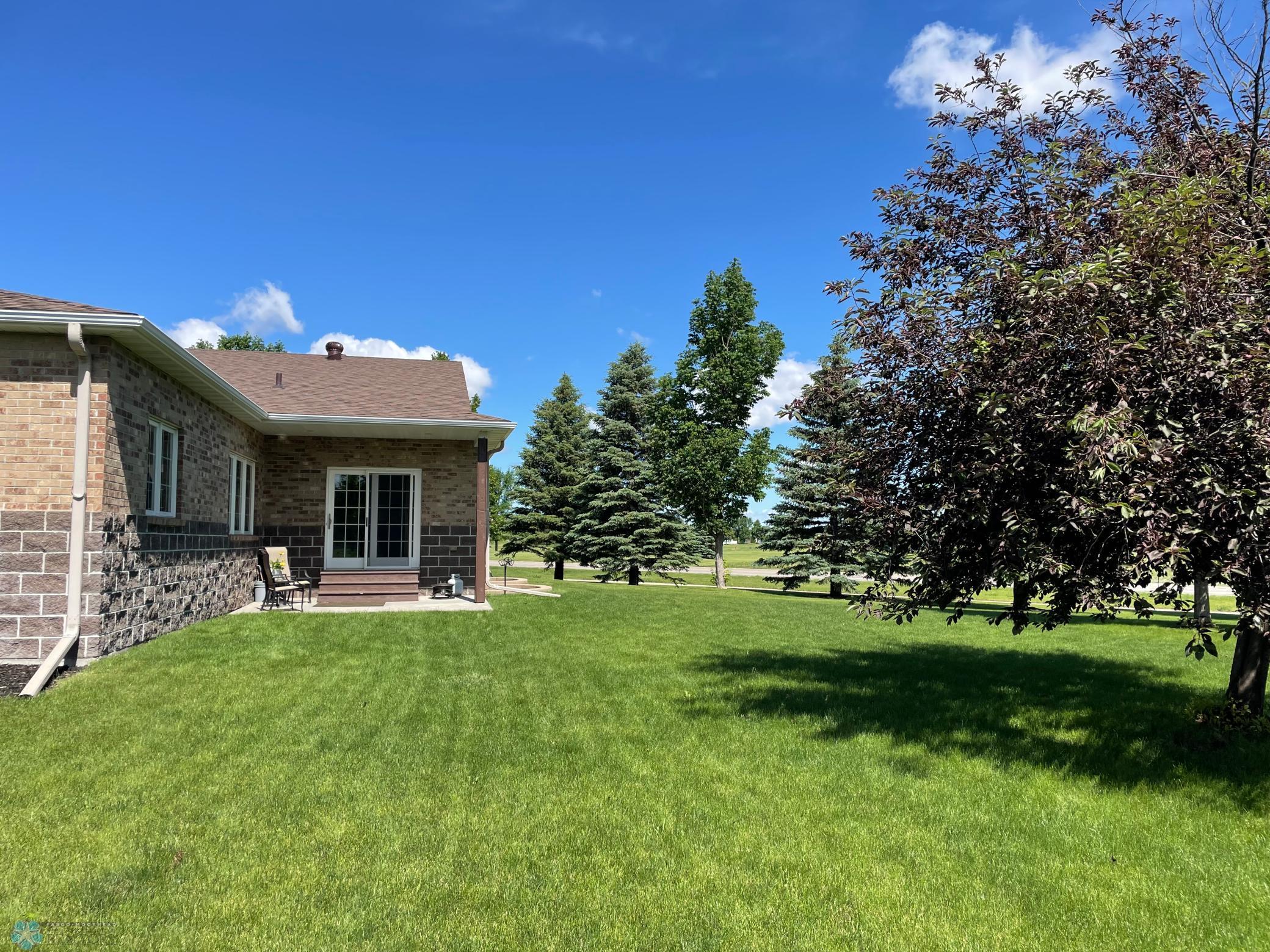 3814 S 41st Avenue, Moorhead, Minnesota image 32