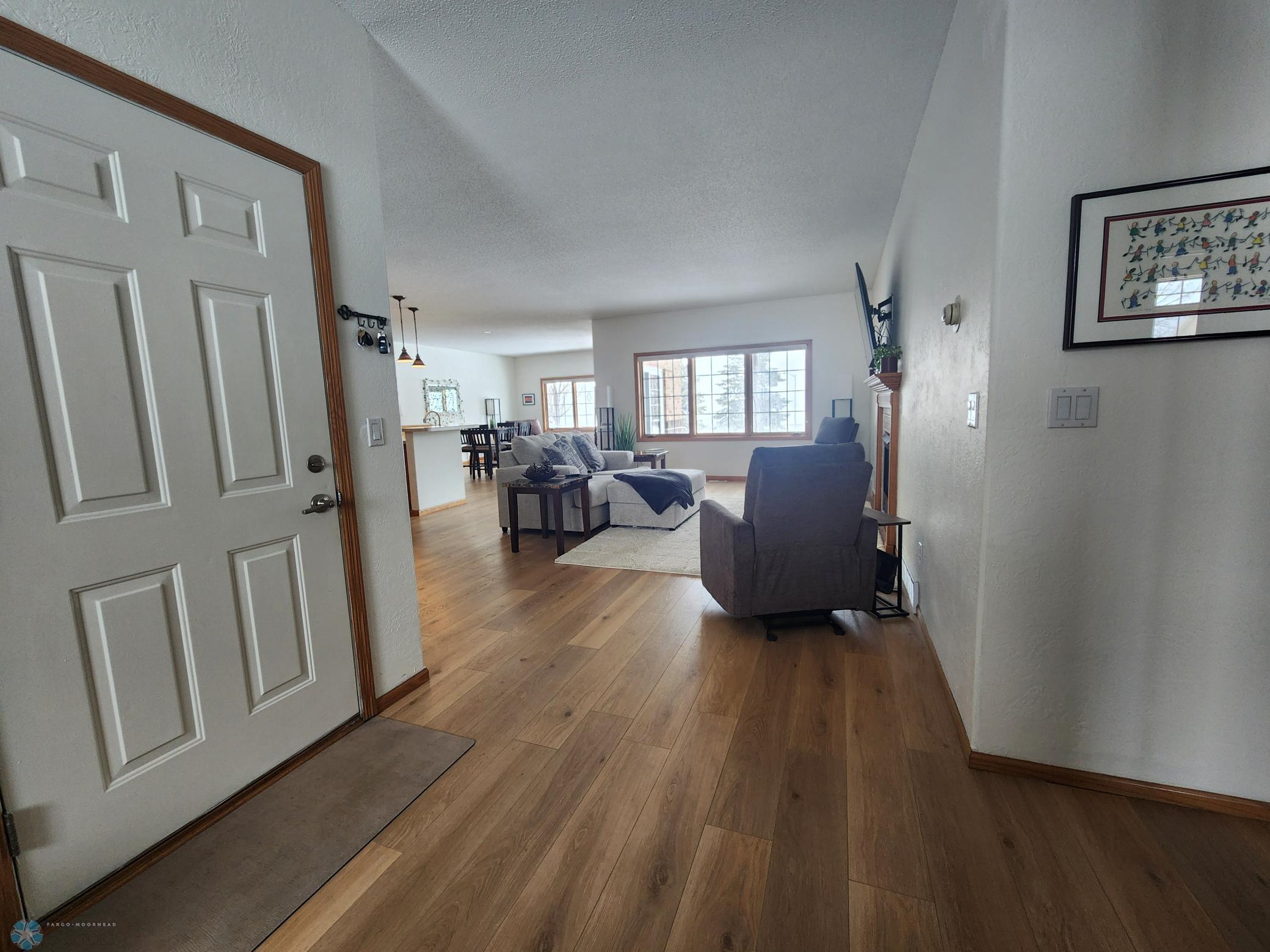 3814 S 41st Avenue, Moorhead, Minnesota image 7