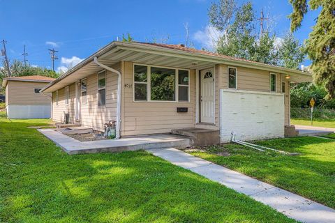 Multifamily For Sale - 4037 37th Avenue<br/> Hennepin County, Minneapolis, MN 55422