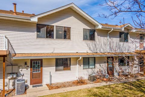 Condo For Sale - 2627 Brookdale Lane<br/> Minneapolis, MN 55444