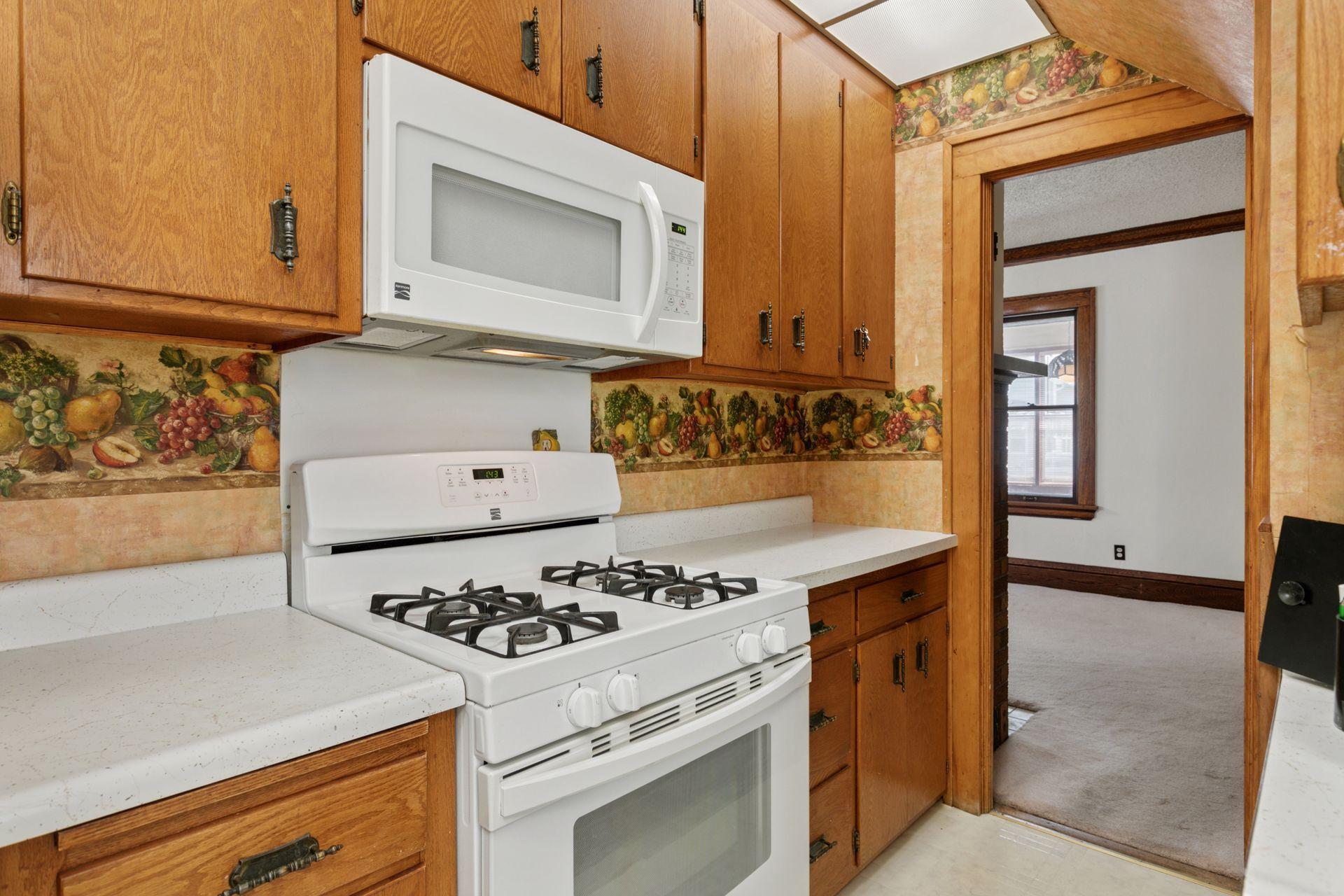 945 Sherburne Avenue, Saint Paul, Minnesota image 39