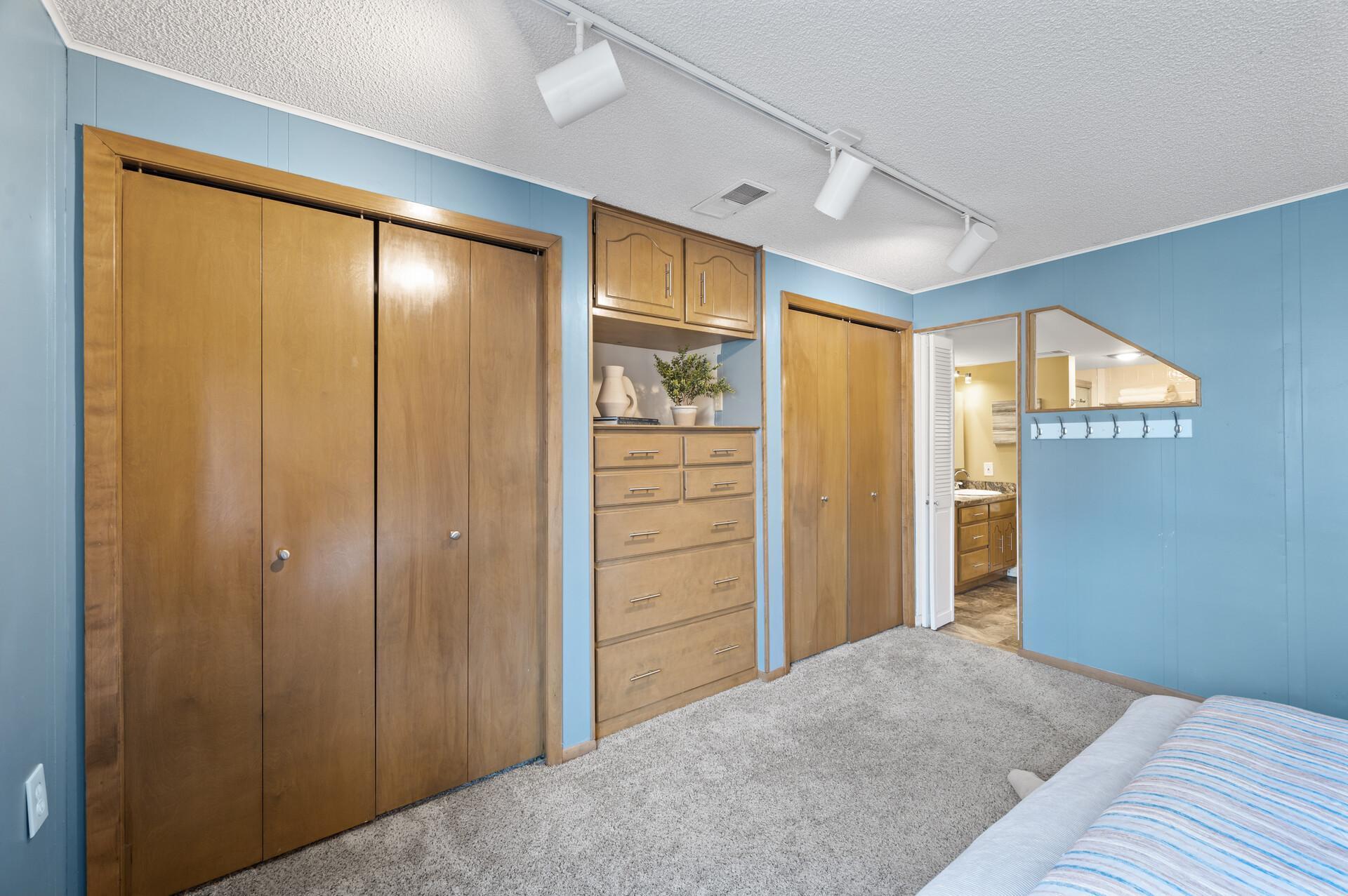 5424 Rowland Road, Hopkins, Minnesota image 25