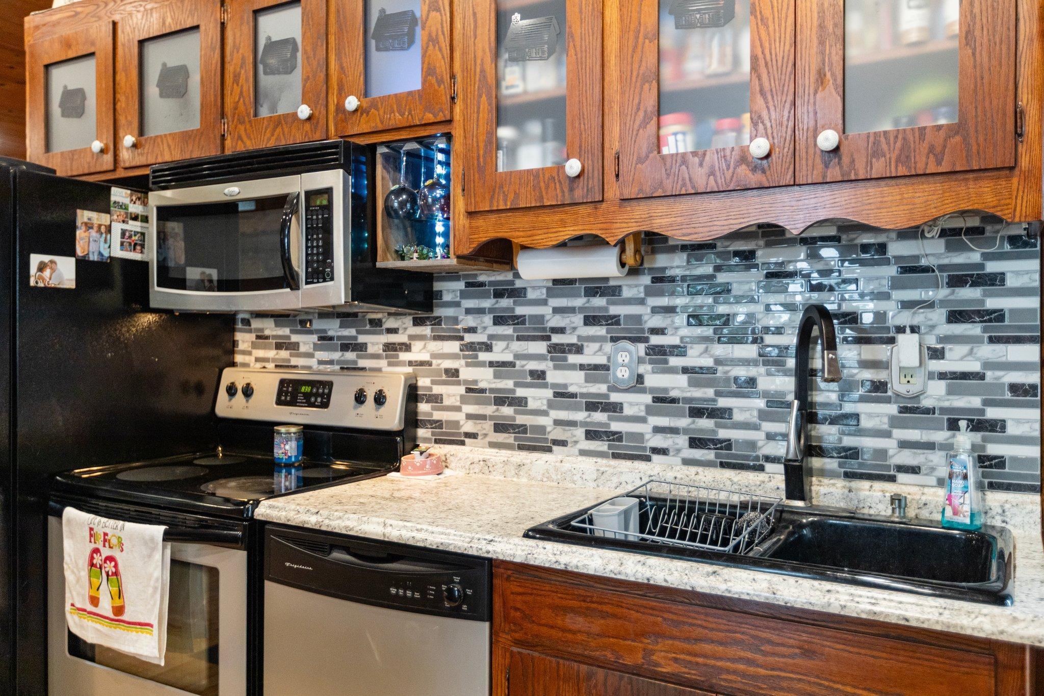49136 Riverside Lane, Waterville, Minnesota image 11