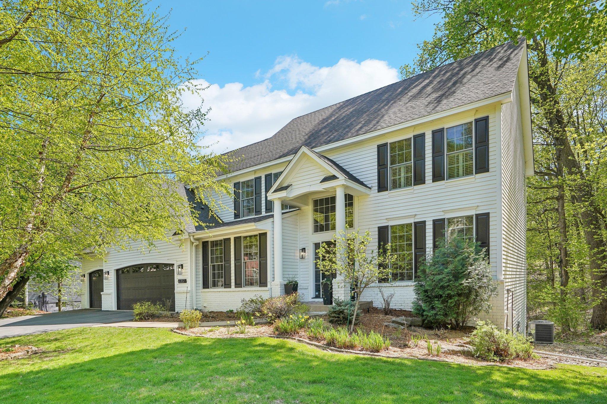 6357 Oxbow Bend, Chanhassen, Minnesota image 1