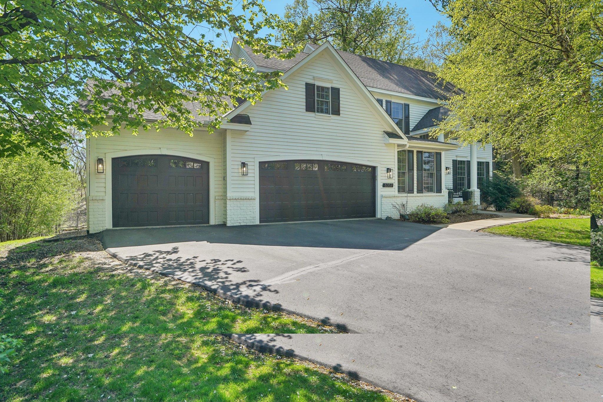 6357 Oxbow Bend, Chanhassen, Minnesota image 2