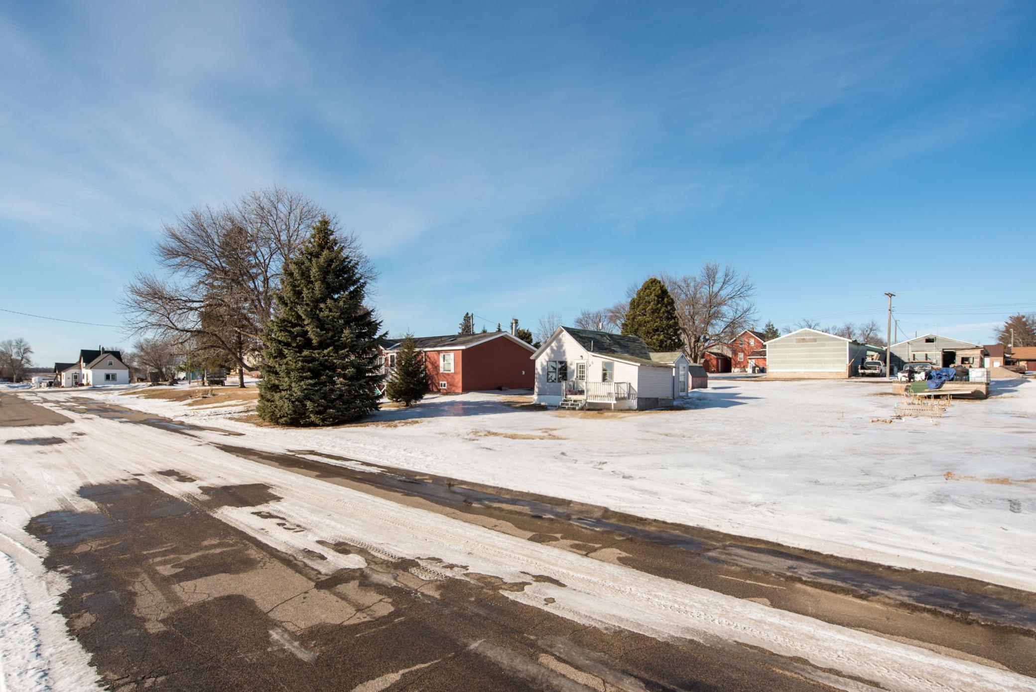 106 W 3rd Street, Cyrus, Minnesota image 17