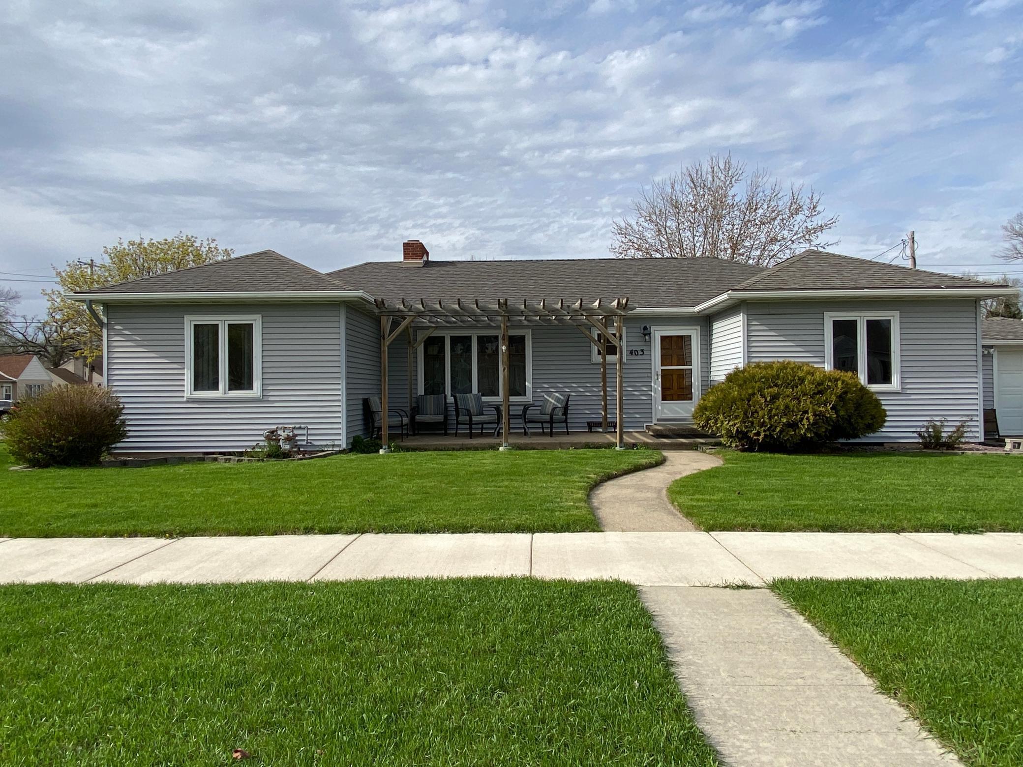 403 Giles Place, Albert Lea, Minnesota image 1