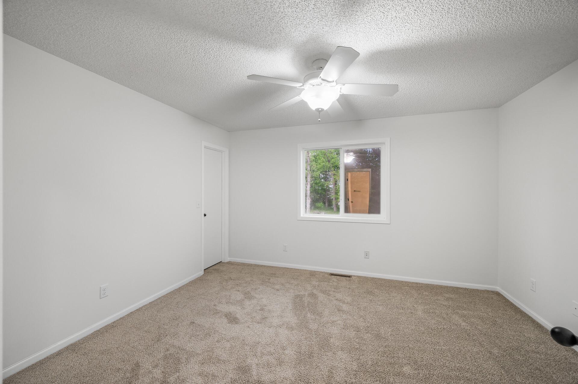811 Isanti Parkway, Isanti, Minnesota image 16