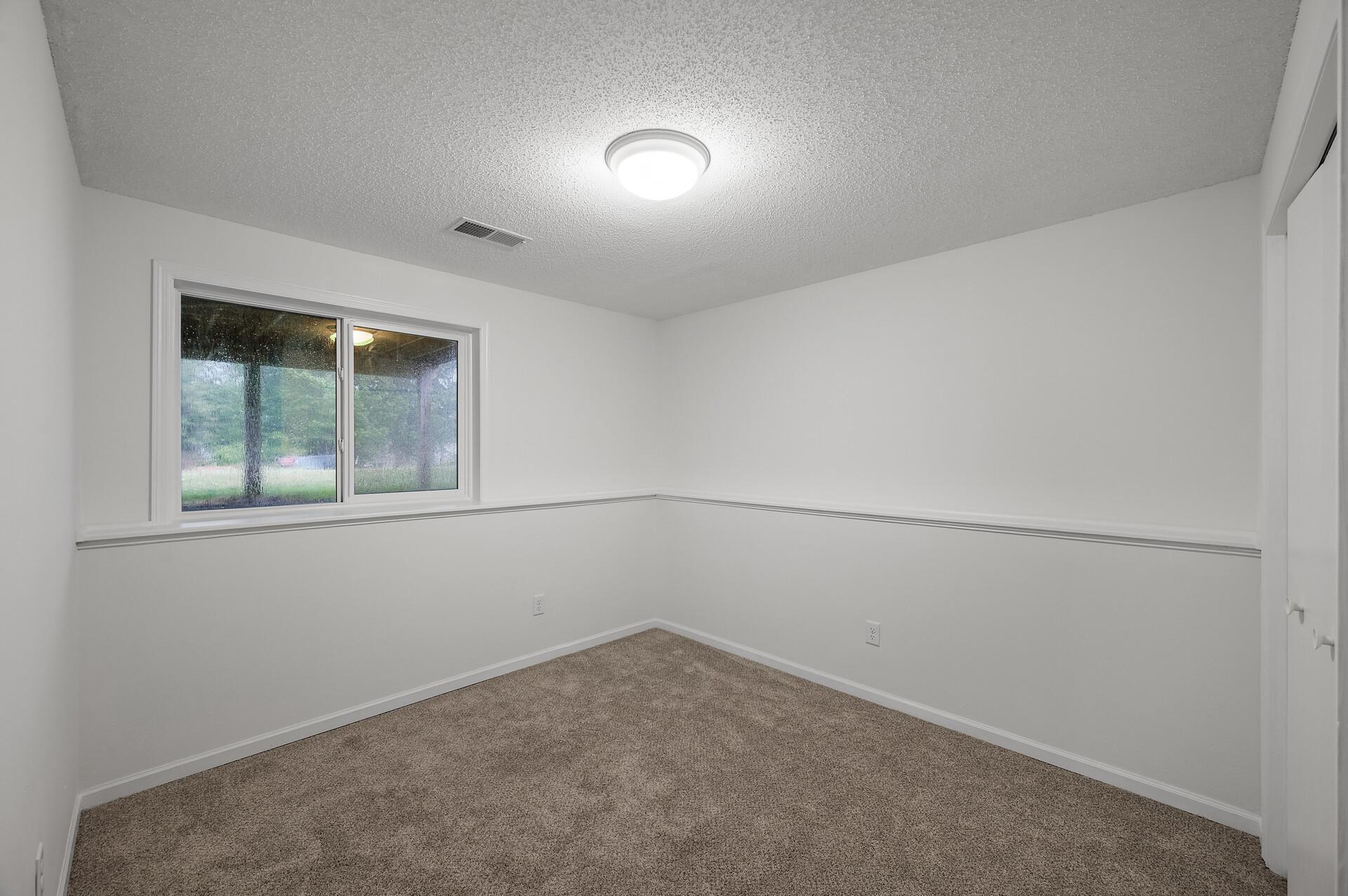 811 Isanti Parkway, Isanti, Minnesota image 22