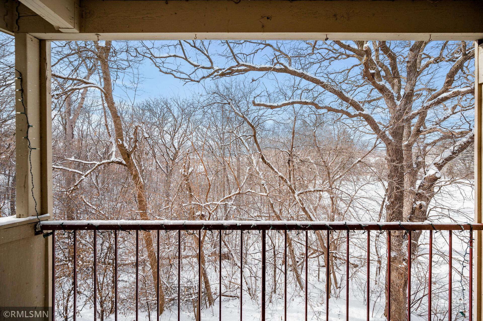 4001 Heritage Hills Drive #205, Bloomington, Minnesota image 23