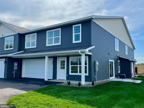 Homes For Sale - 809 Tomahawk Court<br/> Madison Lake, MN 56063